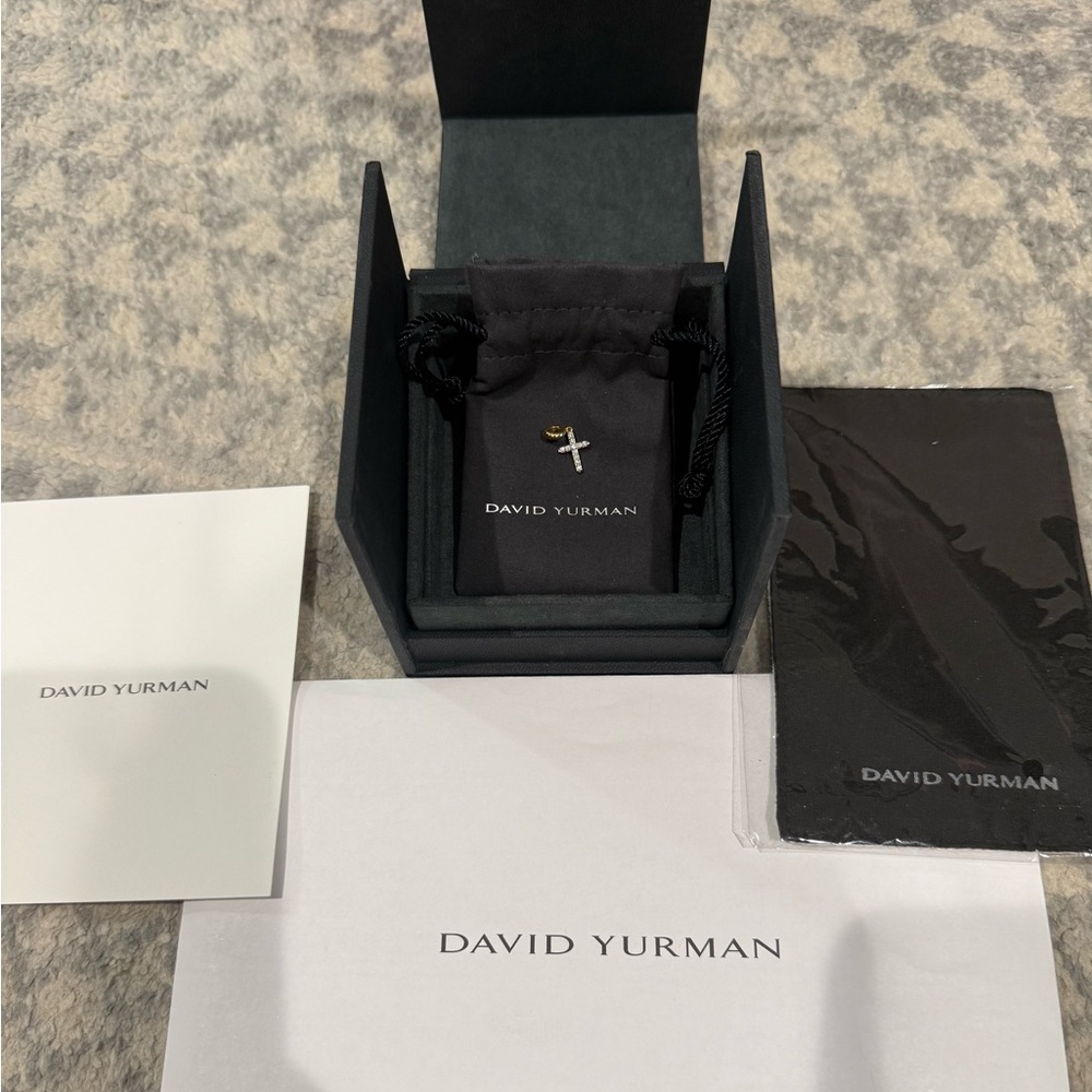 David yurman cable collectibles cross diamond amulet